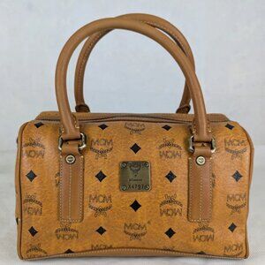 MCM Viseto's Boston Bag 30 Bag handle bag cognac brown logo print lion